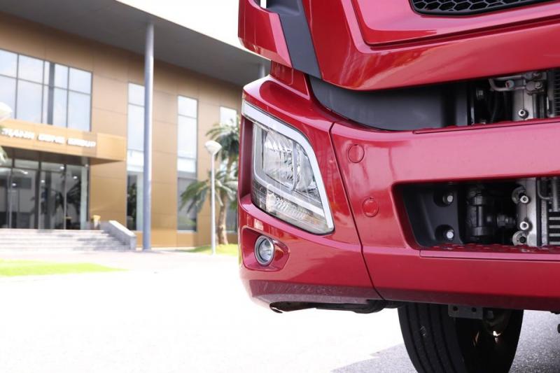 Đầu Kéo Xcient GT