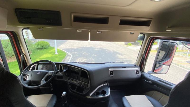 Đầu Kéo Xcient GT